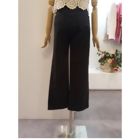 부츠컷데님팬츠