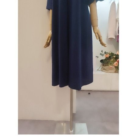 브이넥루즈핏셔링원피스