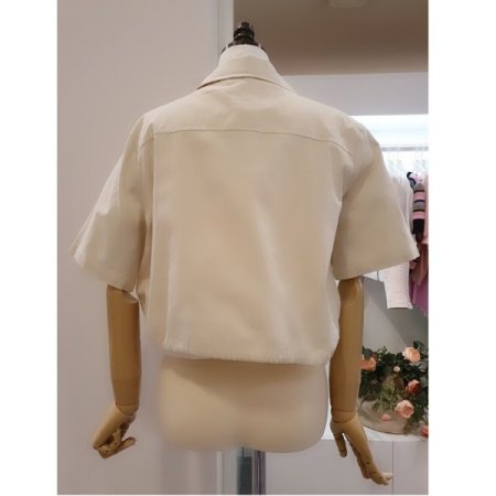 크롭지퍼반팔점퍼