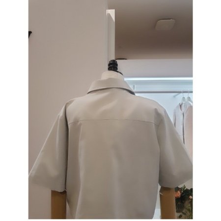 크롭지퍼반팔점퍼