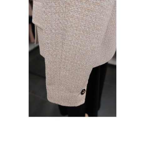 부클링 라운드 넥 자켓