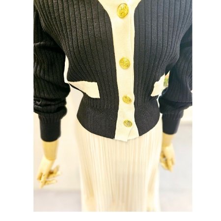 골지 배색 가디건