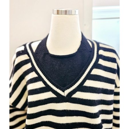 스트라이프스트링니트