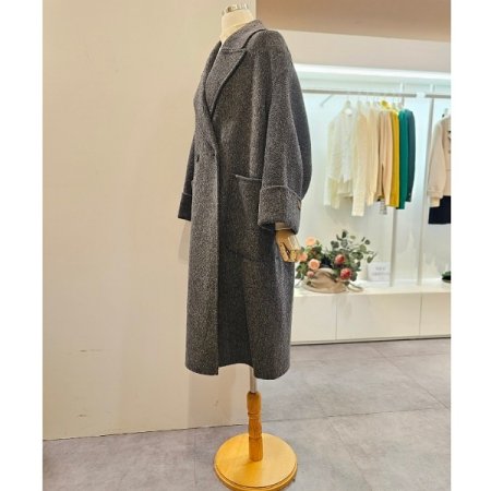 알파카헤링본볼륨코트