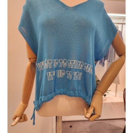 레터링 옆 트임 스트링 조끼