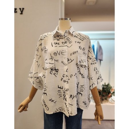 영문 레터링 카라 셔츠