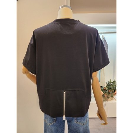 뒷 지퍼 프린팅 티셔츠