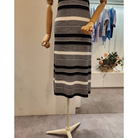 줄무늬 슬림 니트 원피스