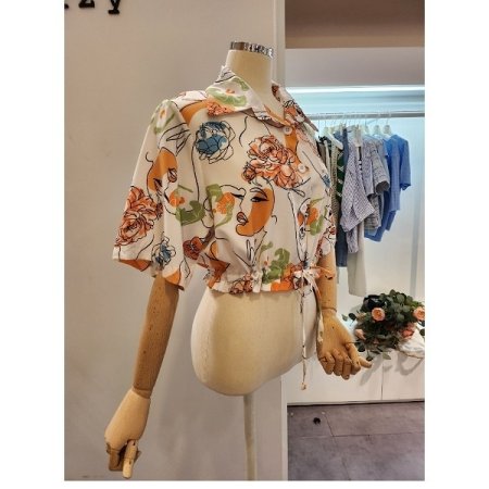 프린팅 스트링 크롭 셔츠