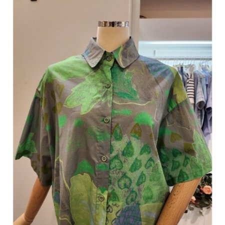 카리넥 프린트 셔츠