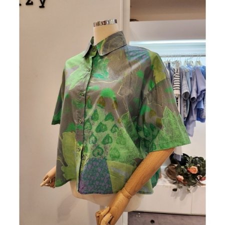 카리넥 프린트 셔츠