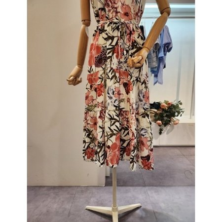 카라 민소매 허리 끈 원피스