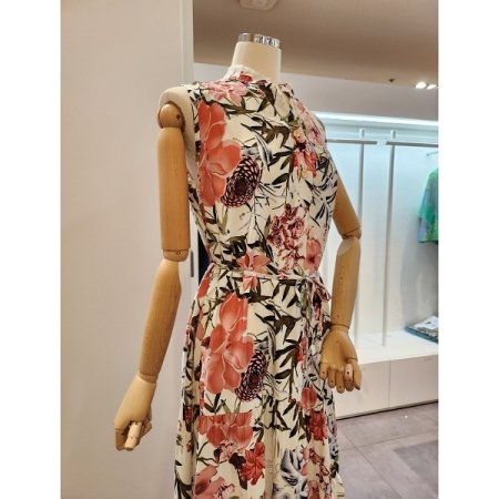 카라 민소매 허리 끈 원피스