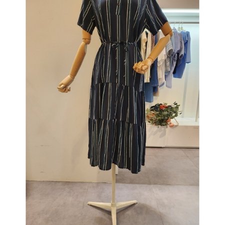 차이나 카라 줄지 원피스