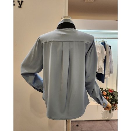 블랙 리본 타이 블라우스