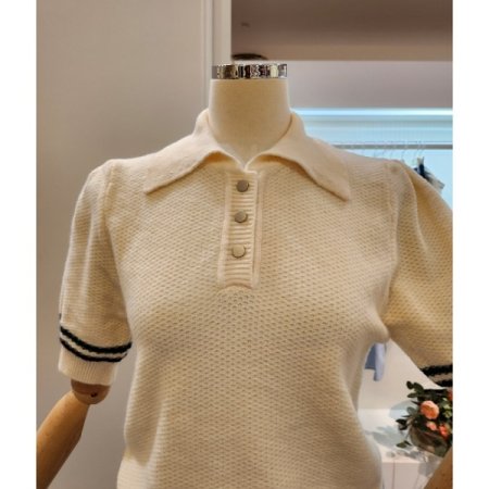 쓰리버튼 카라 니트