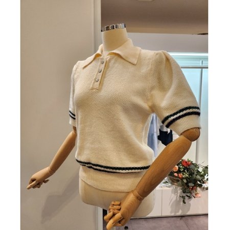 쓰리버튼 카라 니트