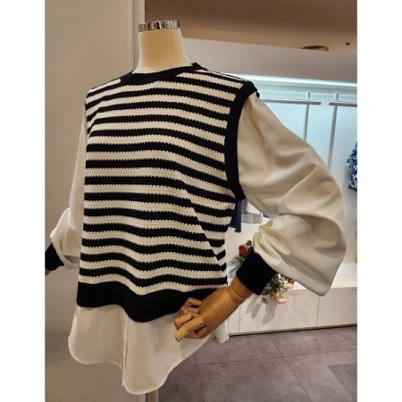 블라우스 배색 스트라이프 니트