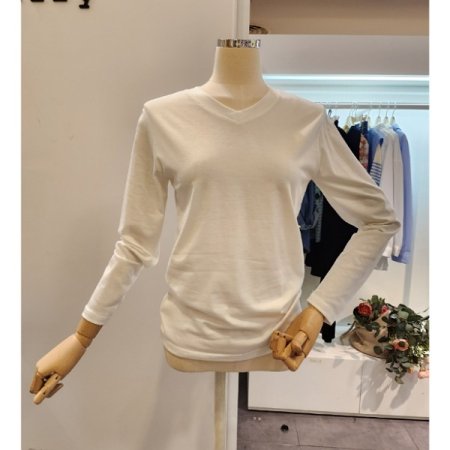 브이넥 긴팔 티셔츠