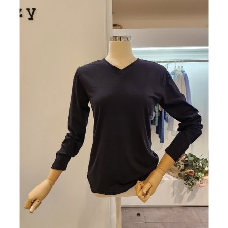 브이넥 긴팔 티셔츠