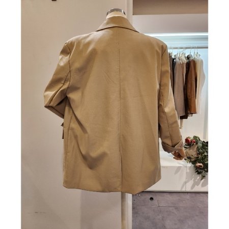 하프 카라 레자 자켓