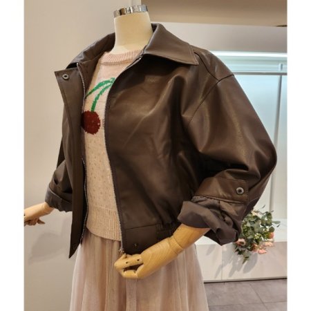 하프 크롭 집업 레자 자켓