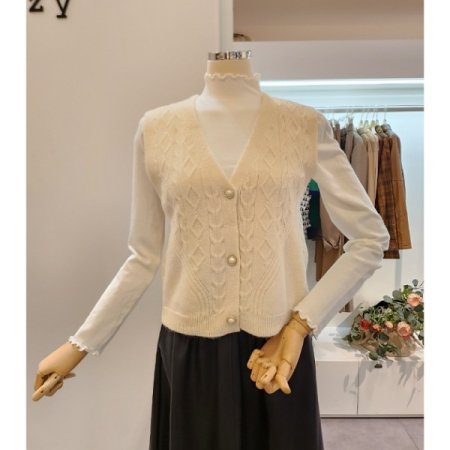 진주 단추 니트 조끼