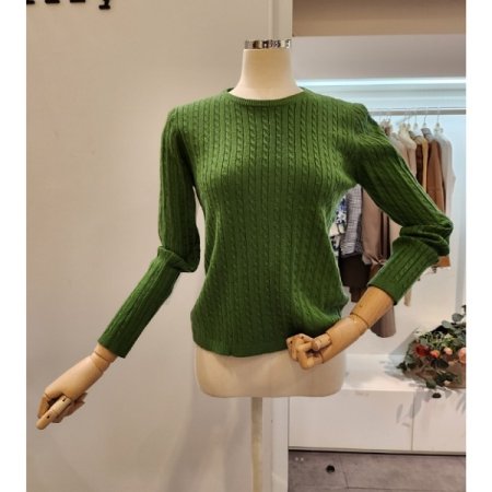 라운드넥 미니 꽈배기 니트