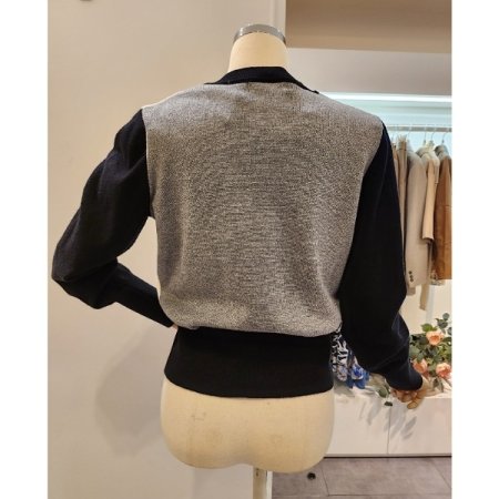 하프 배색 브이넥 가디건