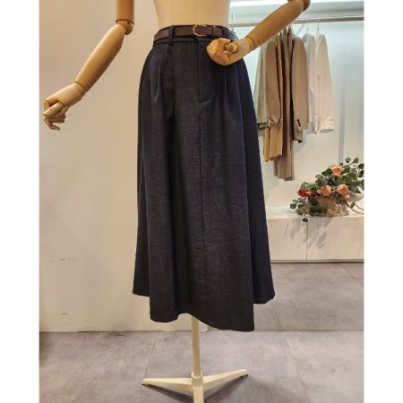 앞 핀턱 벨티드 청 스커트