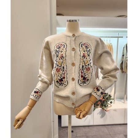 플로럴 자수 라운드넥 가디건