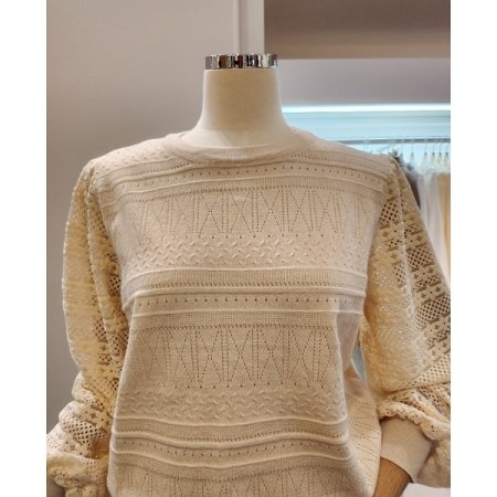 플라워 레이스 소매 니트