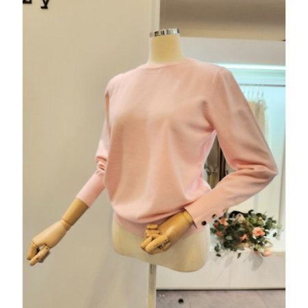 소매버튼 라운드넥 니트