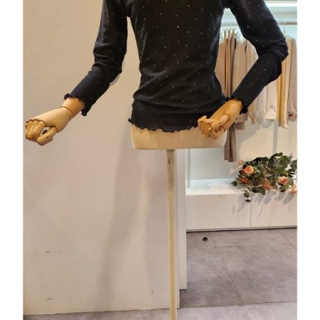 비쥬장식 롤링 티셔츠