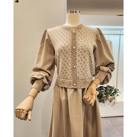 라운드넥 니트배색 원피스