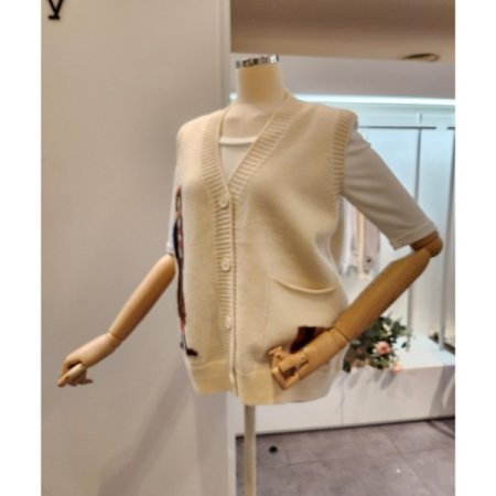 소녀 캐릭터 니트 베스트