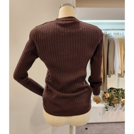 어깨 단추 골지 니트