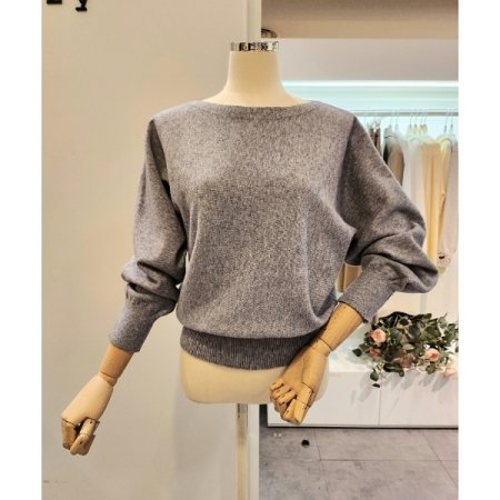 보트넥 가오리핏 니트