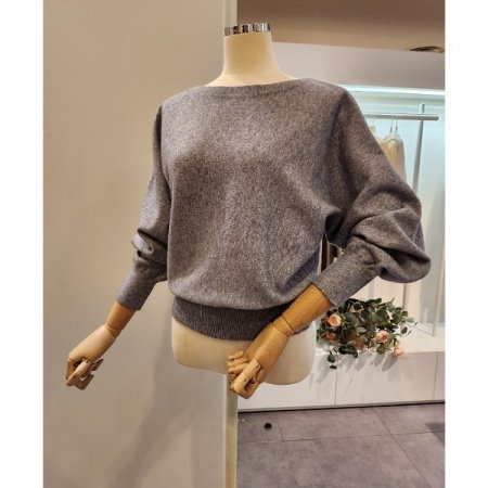 보트넥 가오리핏 니트