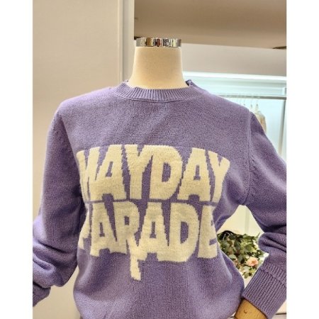 영문 레터링 라운드넥 긴팔 니트