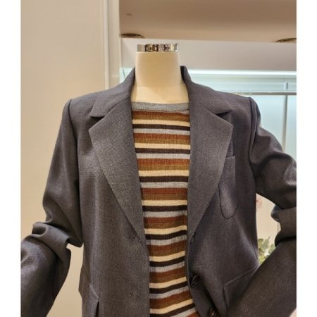 쓰리버튼 카라 자켓