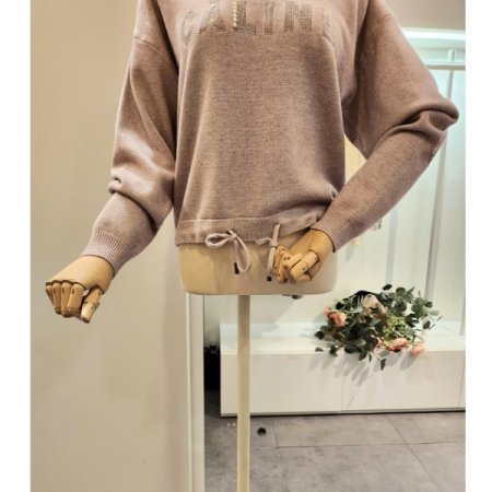 진주 레터링 스트링 니트