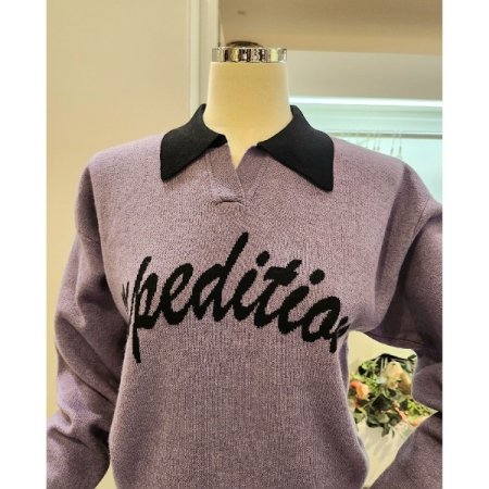 카라 배색 레터링 니트