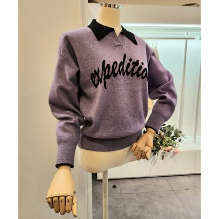 카라 배색 레터링 니트