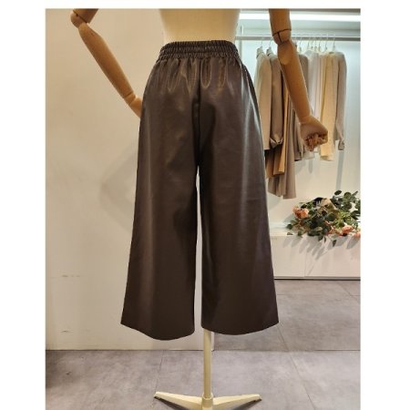 밴딩 레자 통 바지