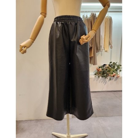 밴딩 레자 통 바지