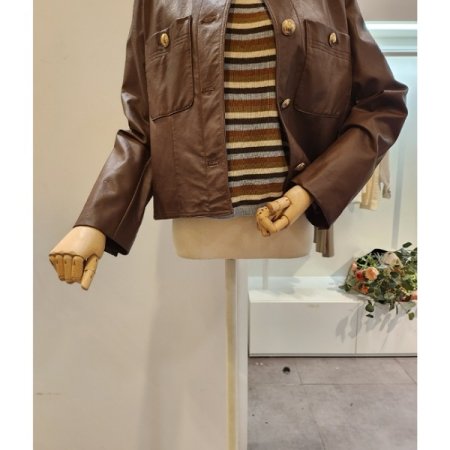 라운드넥 버튼 레자자켓