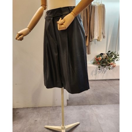 뒷밴딩 5부 레자 반바지