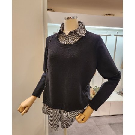 단추장식 셔츠배색 니트