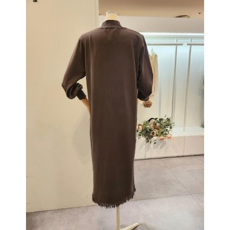 밑단태슬 반목 니트 원피스